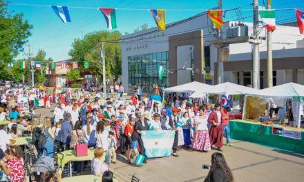 Arias vivió su primera edición de la Fiesta de las Colectividades