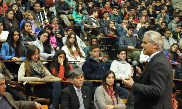 UNRC: Aumentará el 35% el monto de las becas estudiantiles