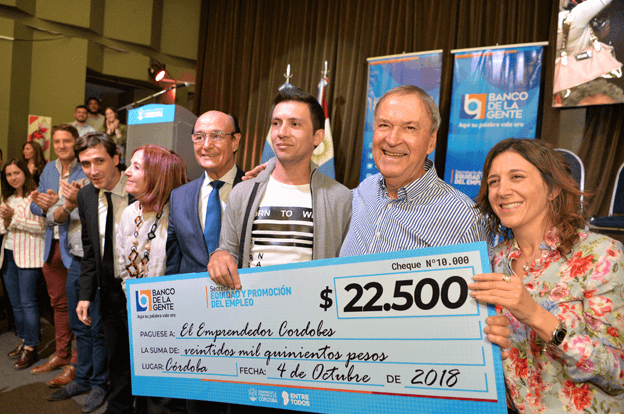 Banco de la Gente: 100 millones para 10 mil microcréditos