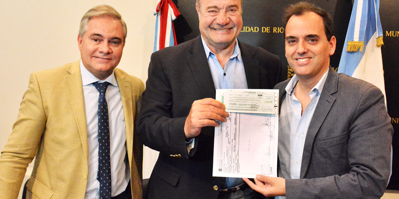 Río Cuarto: la Provincia entregó aportes para obras en el Centro De Salud