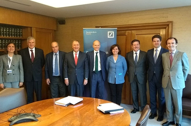 Schiaretti obtuvo en España créditos del Deutsche Bank