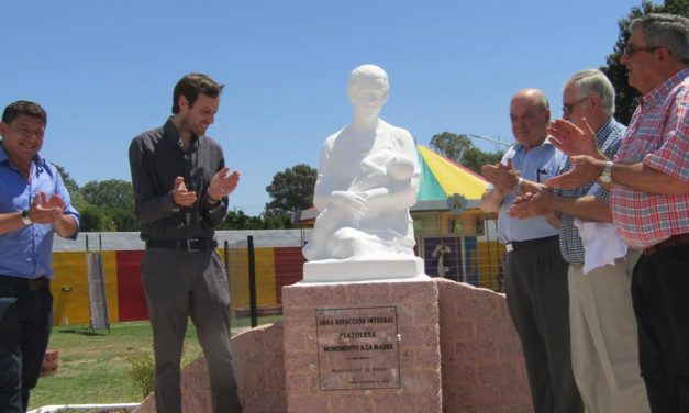 Bulnes: Refacción de la plazoleta Monumento a la madre