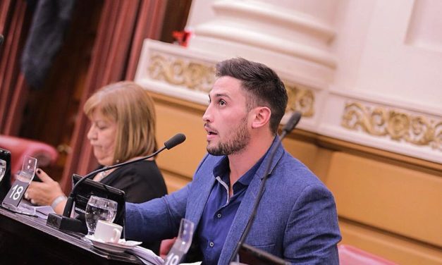 El legislador Franco Saillén renunció a la comisión de trabajo en la Unicameral