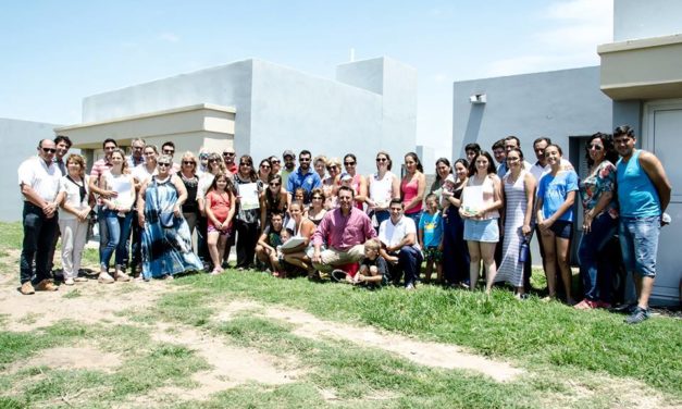 Adelia María: nueva entrega de viviendas