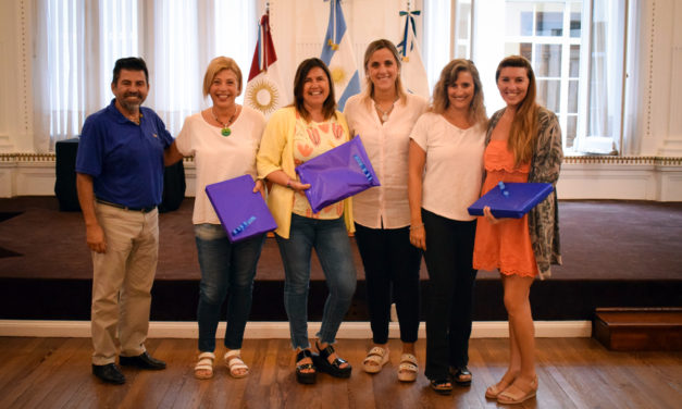 Más de 70 empleados municipales terminan sus estudios en horario de trabajo