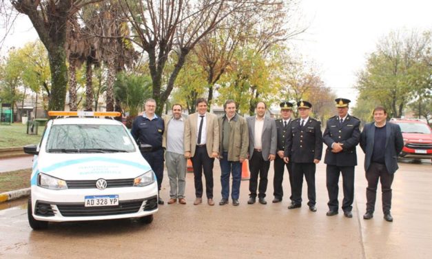 Carnerillo: entrega de móvil para seguridad ciudadana