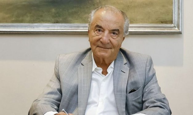 El Sindicato de Empleados de Comercio pactó un incremento salarial del 30%