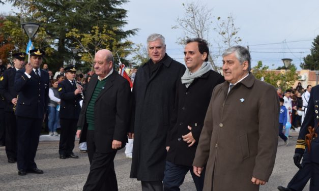 Una multitud disfrutó de los festejos por un nuevo aniversario de la revolución de mayo