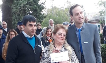 Bulnes: entrega de subsidio a la Biblioteca Popular Manuel Belgrano