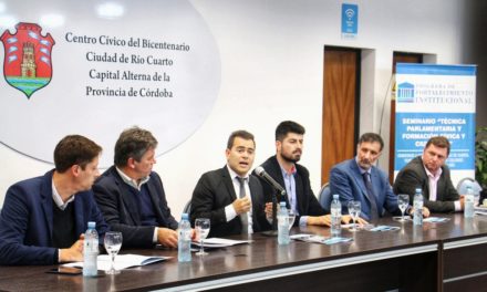 Se dictó el Seminario “Técnica Parlamentaria y formación Cívica y Ciudadana”