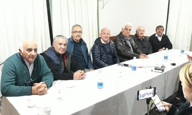 General Cabrera: 6° Rally de Autos Antiguos
