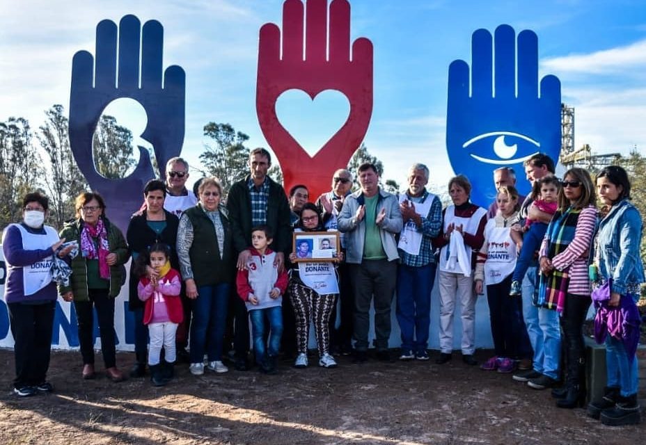 La Cautiva: se inauguró el Monumento “Por un Pueblo Donante”