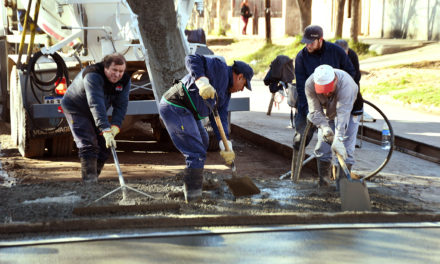 Obras Públicas: avanza la repavimentación de calle Olegario Andrade