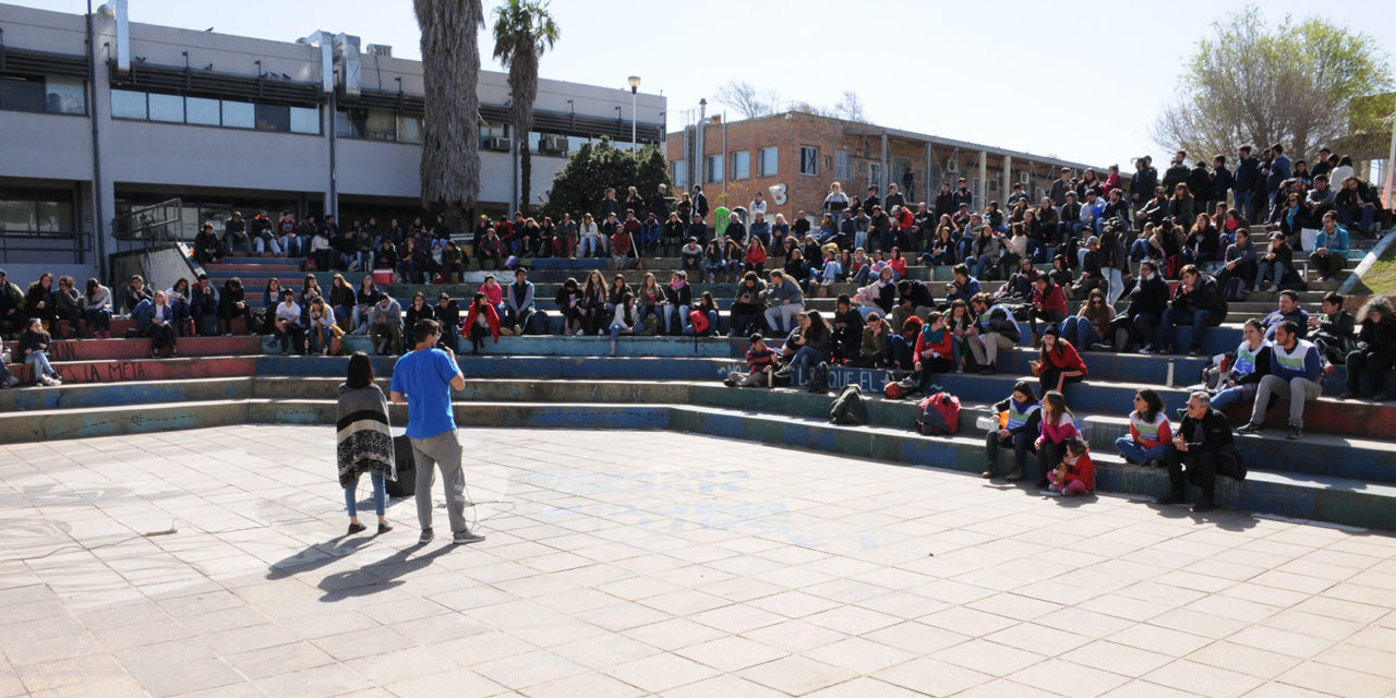 Asamblea interclaustros: alerta y movilización por la crítica situación presupuestaria