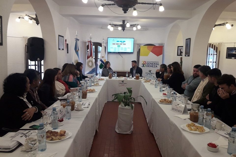Políticas de gobierno locales: Ariana Viola visita Deheza