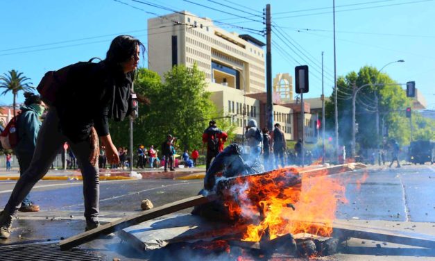 Solidaridad con los Funcionarios del Servicio de Impuestos Internos de Chile