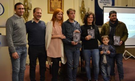 Un joven escritor de Laboulaye, presentó su libro en la Legislatura