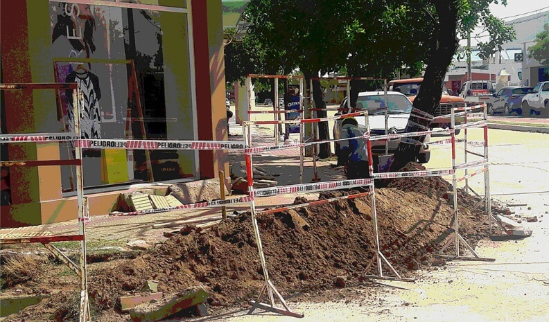 Del Campillo: comenzó el tendido de caños para la red domiciliaria