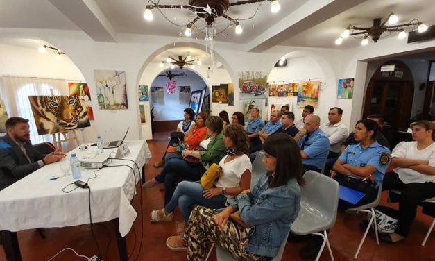 Se realizó un taller de capacitación sobre Grooming en Deheza