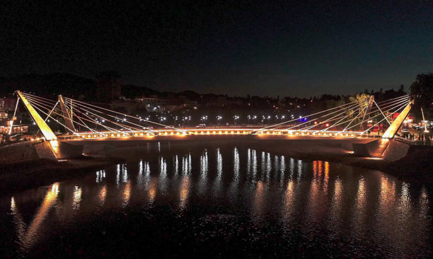 Villa Carlos Paz tiene un nuevo puente peatonal