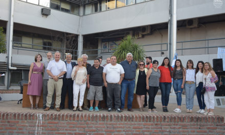 Universidad Barrial: 760 vecinos recibieron certificados de estudios