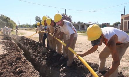 Las Higueras: Habilitan obras de gas en siete sectores