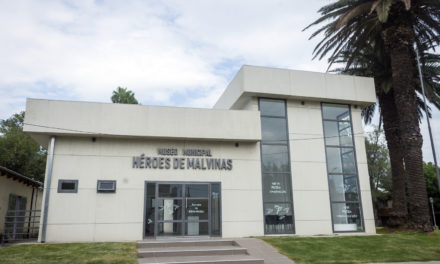 Río Cuarto: Llamosas visitó el Museo “Héroes de Malvinas”