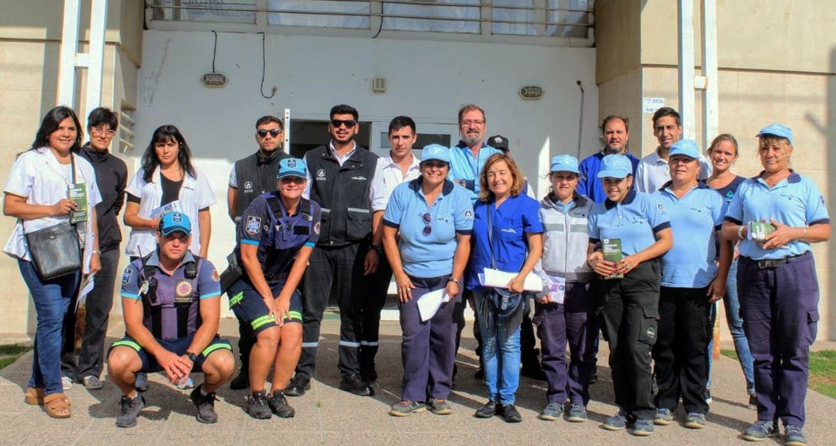 Campaña contra el dengue: comenzó el operativo preventivo de descacharrizado