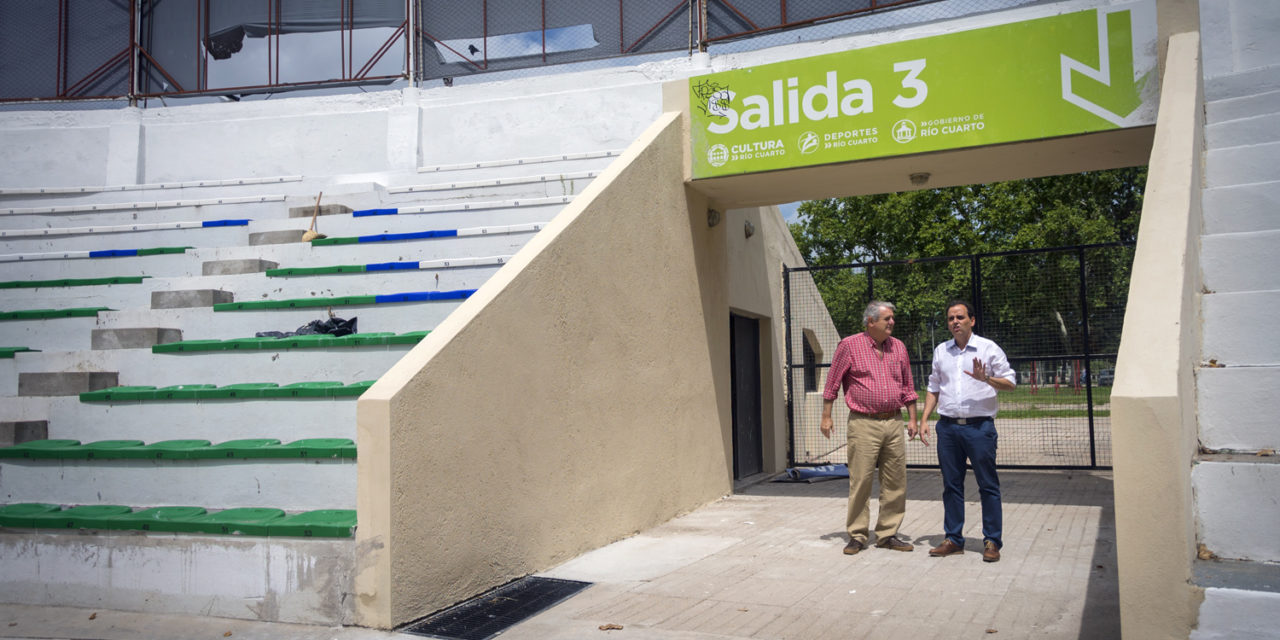 Llamosas recorrió las obras en el Anfiteatro Municipal