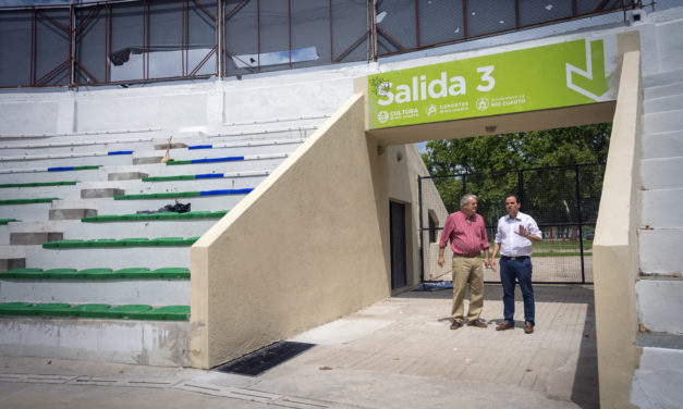 Llamosas recorrió las obras en el Anfiteatro Municipal