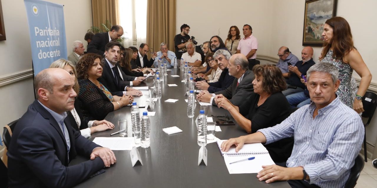 Nueva reunión por la Paritaria Nacional Docente