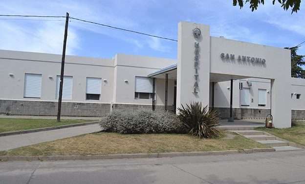 Vacunación antigripal domiciliaria en La Carlota