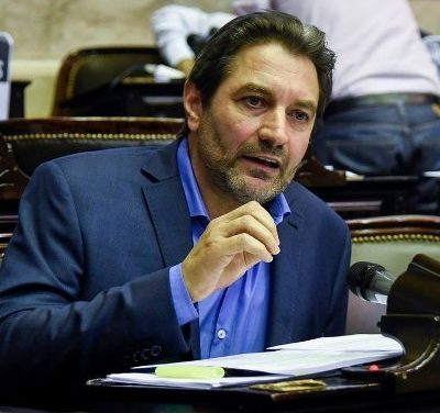 Pablo Carro envió un proyecto para reducir el costo del seguro del automotor