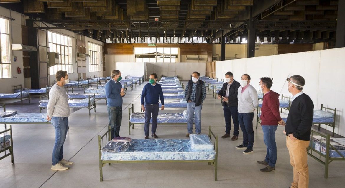 El Intendente Llamosas recorrió el Centro de Aislamiento de la Rural