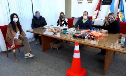 Serrano: entrega de elementos de seguridad