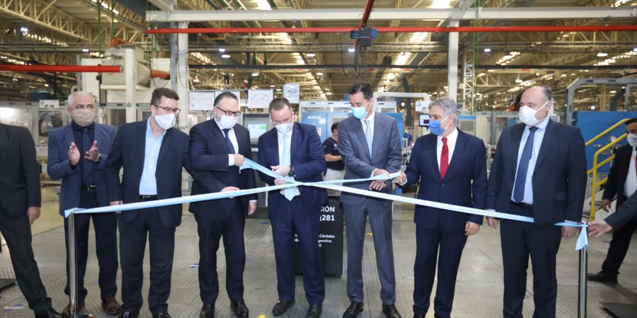 Calvo destacó a Córdoba como centro mundial de producción automotriz