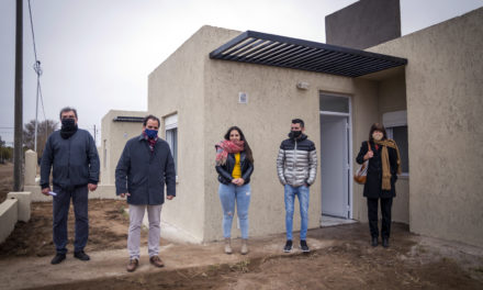Río Cuarto: Entrega de Viviendas “Mi lugar Mi Sueño 3”
