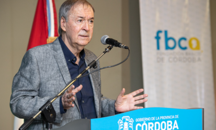 Schiaretti lanzó créditos a tasa cero para hacedores artísticos