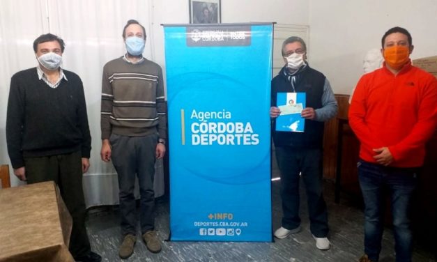 Continúa la entrega de subsidios a instituciones deportivas del interior provincial