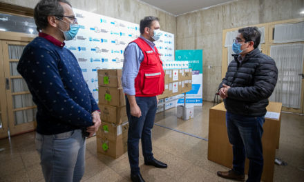 Salud y el COE recibieron 500 termómetros digitales
