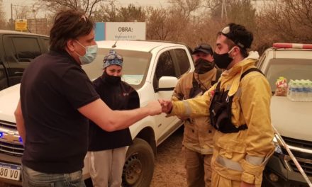 La Provincia asiste a damnificados por los incendios