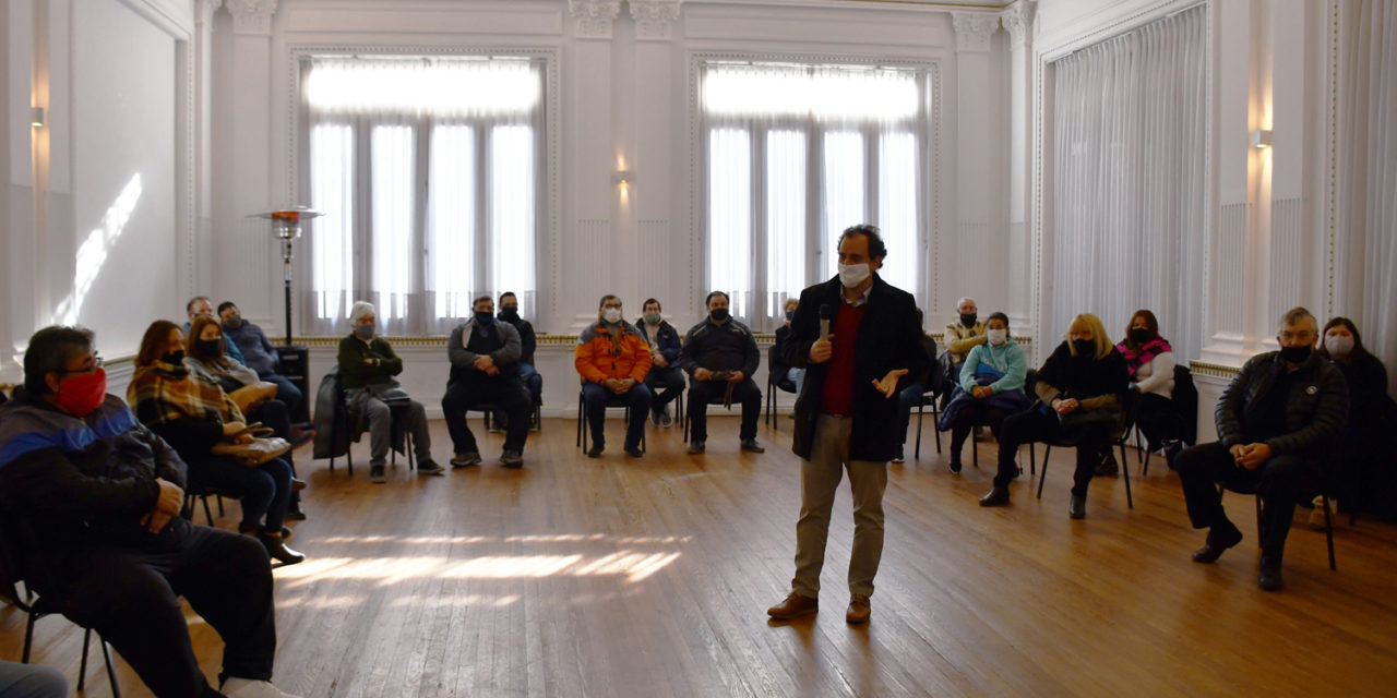 Río Cuarto: El Intendente Llamosas se reunió con los vecinalistas de la ciudad