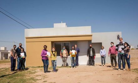 Entrega de Viviendas del Plan «Adelia, Mi Sueño, Mi Casa»