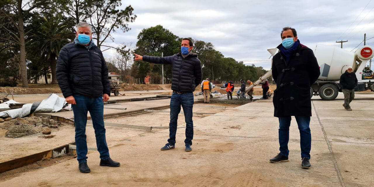 Río Cuarto: Llamosas recorrió la obra de pavimentación del Boulevard Buteler