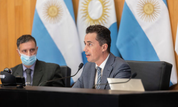 Calvo: “Agradezco a todos por el trabajo que hicimos juntos en este año de pandemia”