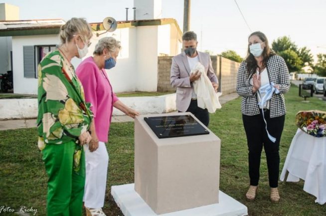 CANALS RINDIÓ HOMENAJE AL EX INTENDENTE FÉLIX AMATRIAIN