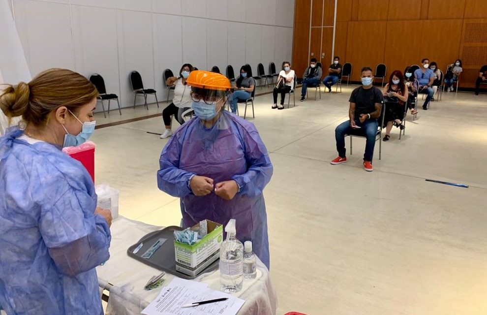 Se vacunarán 85 profesionales de la salud mayores de 60 años