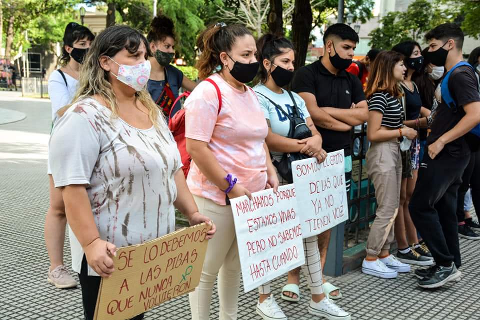 Movilizacion en Río Cuarto por el femicidio de Úrsula