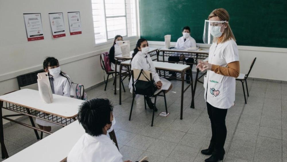 Acompañar: unos 7.000 alumnos retornarán a clases este miércoles en Córdoba
