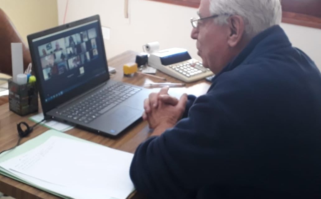 Santa Eufemia firmó convenio para la obra de pavimento articulado